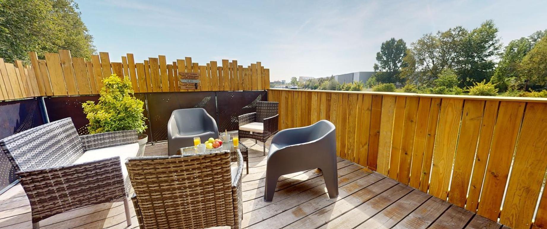 Apartamento La Peniche De Fabrice Avec Jacuzzi Privatif Estrasburgo Exterior foto